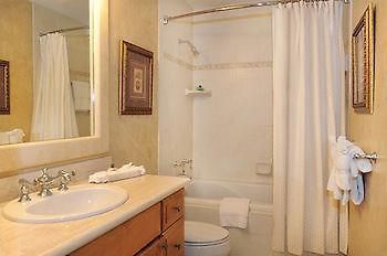The Meridian Hotel Upper Land ภายนอก รูปภาพ